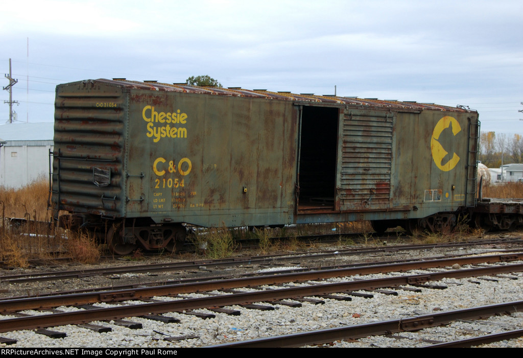 C&O 21054, 50-ft Single Door Box Car on the IAIS